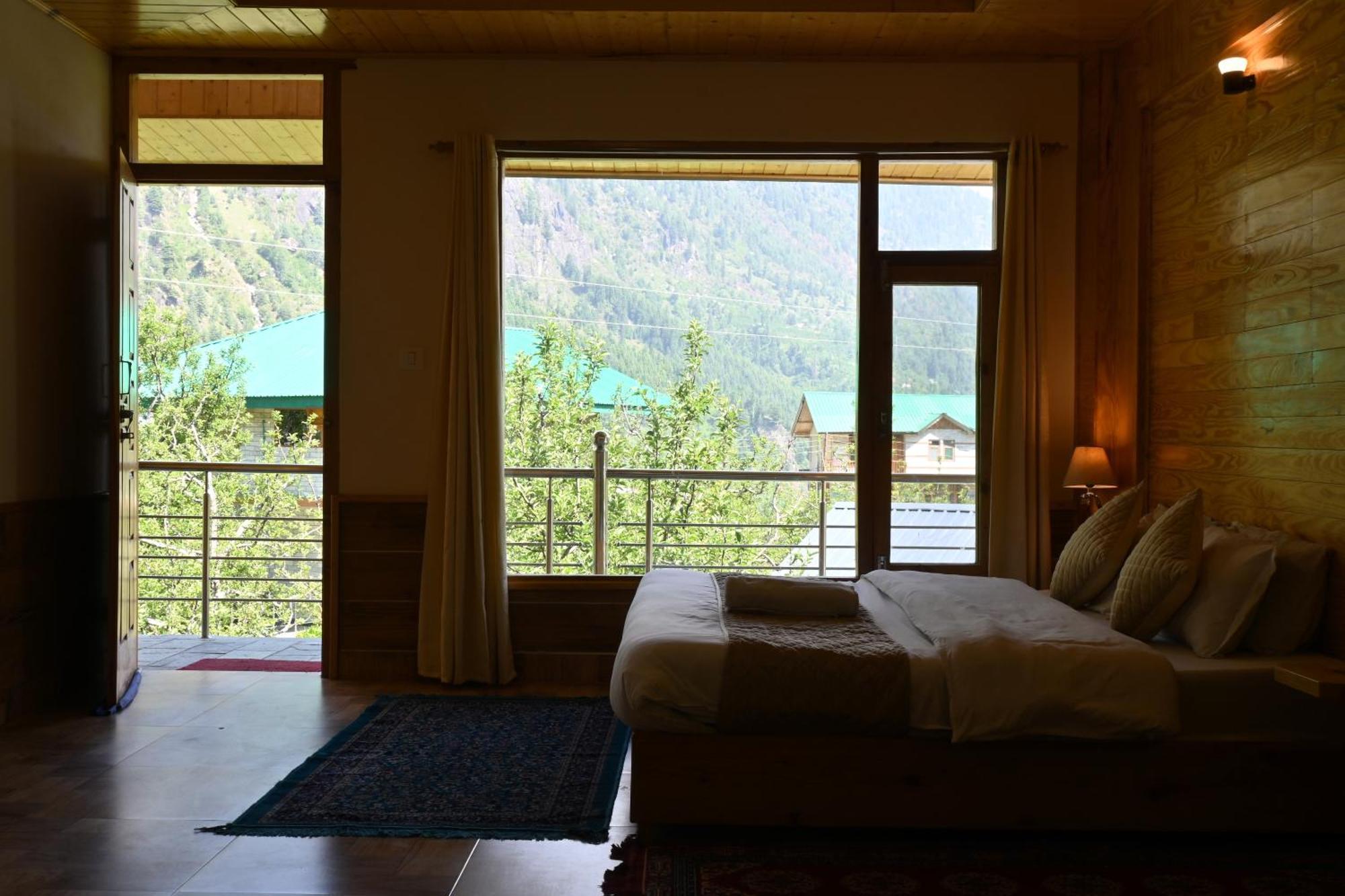 Cascade Mountain Retreat Manali Bed & Breakfast Exterior photo