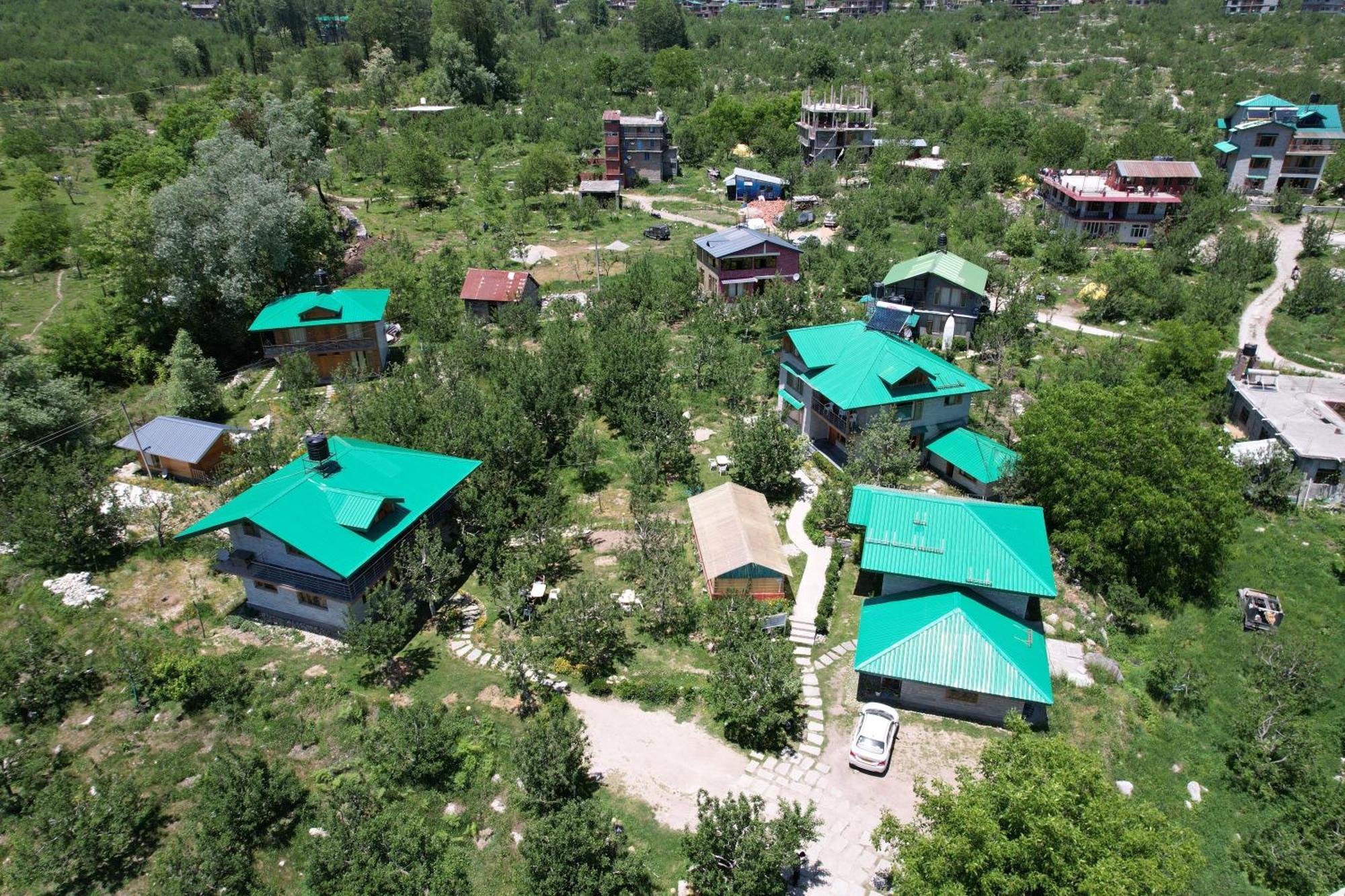 Cascade Mountain Retreat Manali Bed & Breakfast Exterior photo