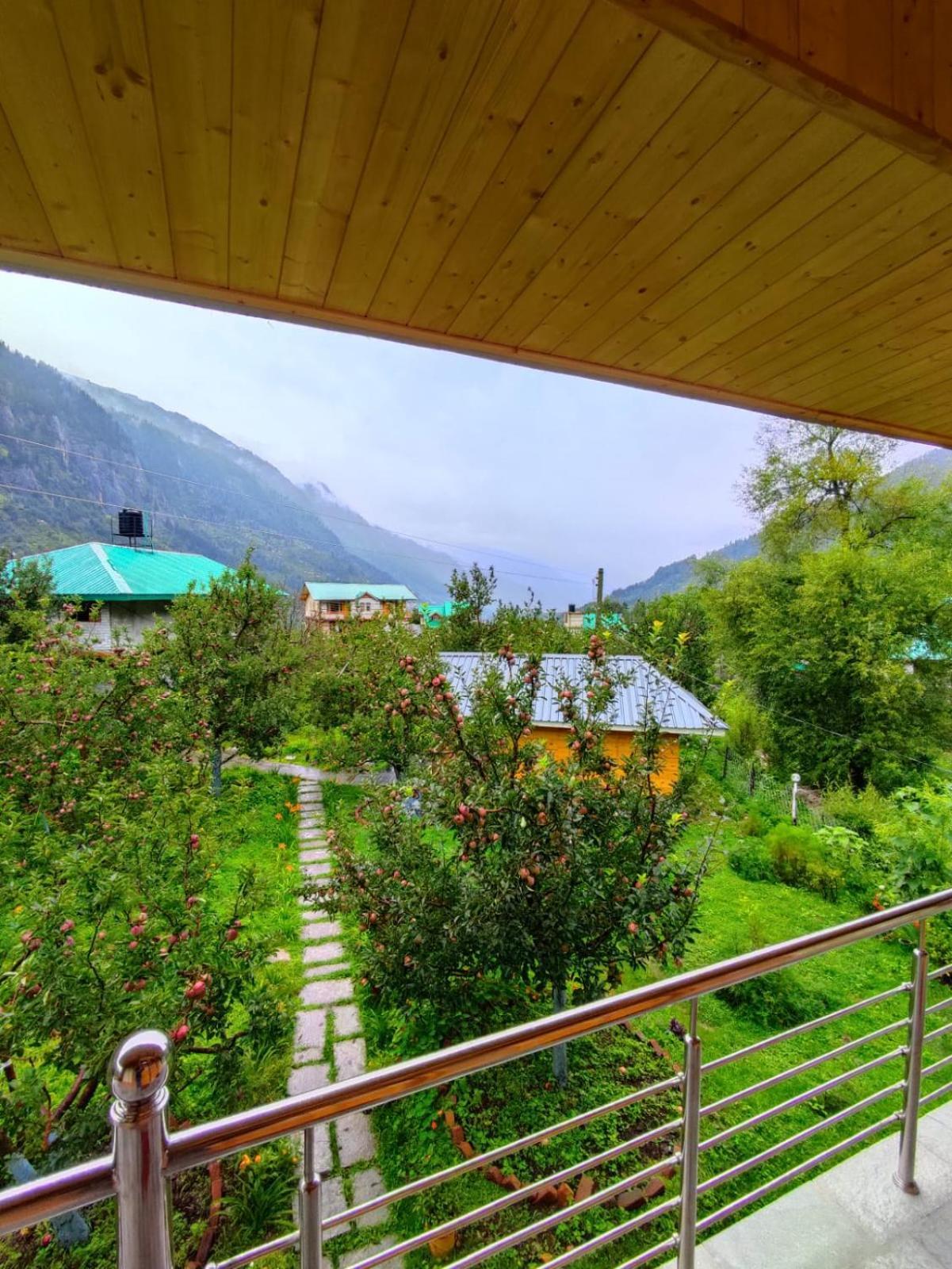Cascade Mountain Retreat Manali Bed & Breakfast Exterior photo